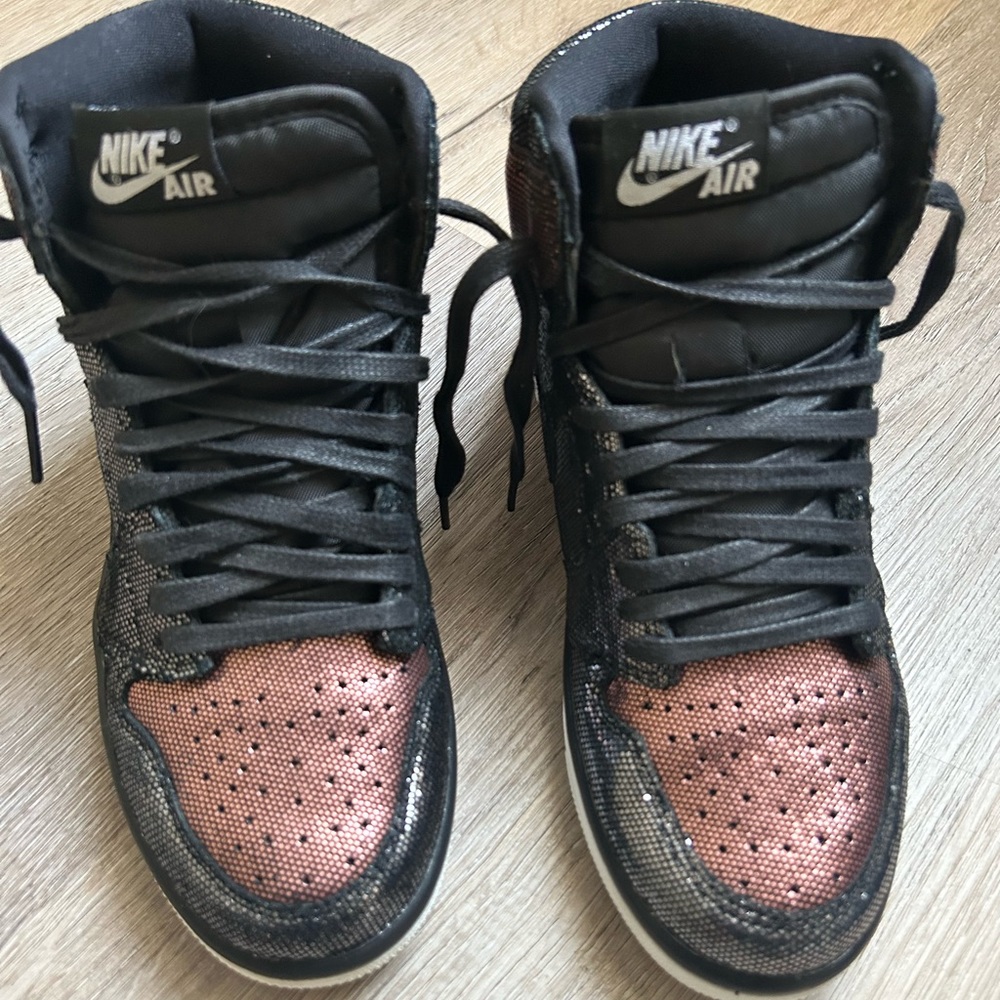 Jordan 1 OG high sneakers